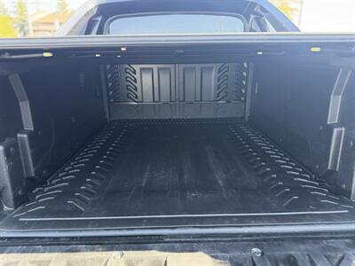2013 Chevrolet Avalanche LTZ Black Diamond   - Photo 17 - Edmonton, AB T5S 1R1
