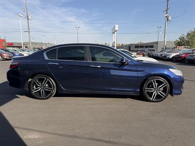 2017 Honda Accord Touring   - Photo 4 - Edmonton, AB T5S 1R1