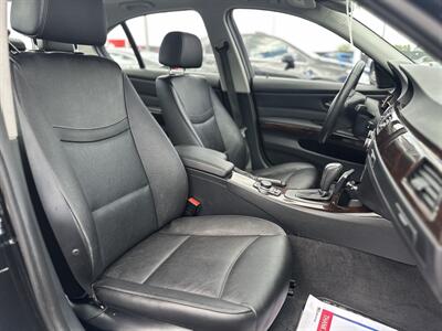 2011 BMW 328i xDrive   - Photo 16 - Edmonton, AB T5S 1R1