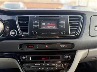 2015 Kia Sedona EX *ONE OWNER, NO ACCIDENTS*   - Photo 10 - Edmonton, AB T5S 1R1