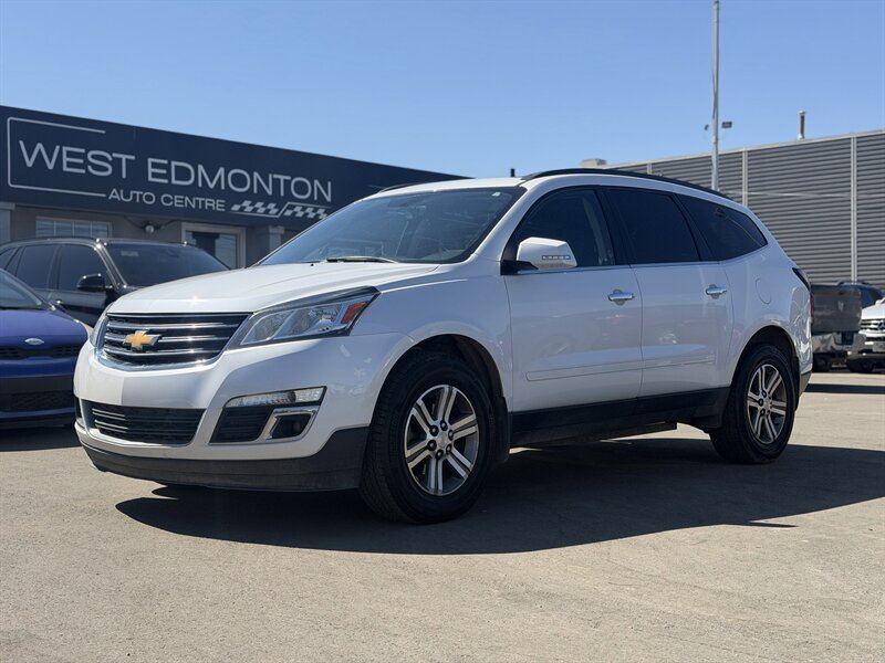 2016 Chevrolet Traverse LT   - Photo 1 - Edmonton, AB T5S 1R1