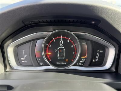 2017 Volvo V60 Cross Country T5 Premier - Photo 9 - Edmonton, AB T5S 1R1