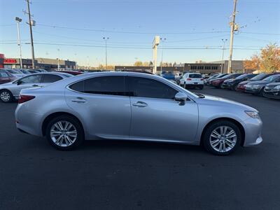 2013 Lexus ES 350   - Photo 4 - Edmonton, AB T5S 1R1