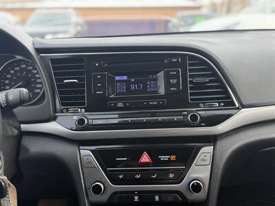 2017 Hyundai ELANTRA SE   - Photo 16 - Edmonton, AB T5S 1R1