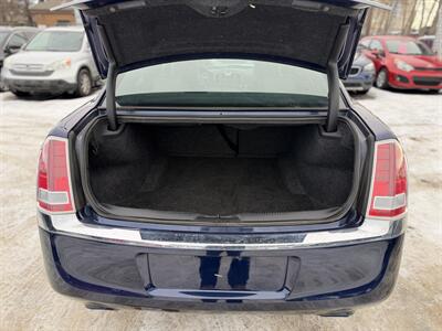 2013 Chrysler 300 Series Touring *NO ACCIDENTS* - Photo 13 - Edmonton, AB T5S 1R1