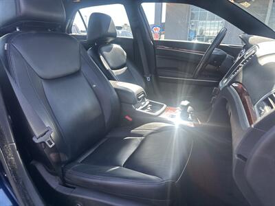 2013 Chrysler 300 Series Touring   - Photo 12 - Edmonton, AB T5S 1R1