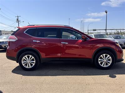2016 Nissan Rogue SV   - Photo 4 - Edmonton, AB T5L 1A4