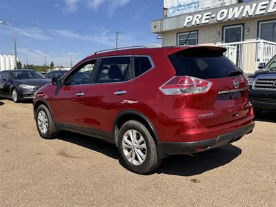 2016 Nissan Rogue SV   - Photo 8 - Edmonton, AB T5L 1A4