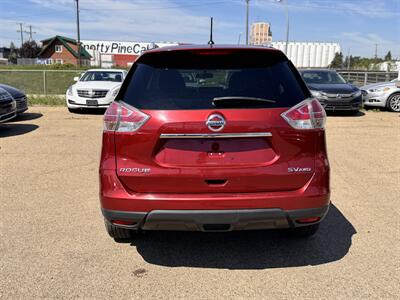 2016 Nissan Rogue SV   - Photo 6 - Edmonton, AB T5L 1A4