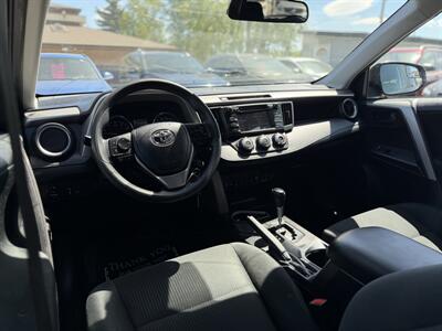 2017 Toyota RAV4 LE *ONE OWNER* - Photo 8 - Edmonton, AB T5S 1R1