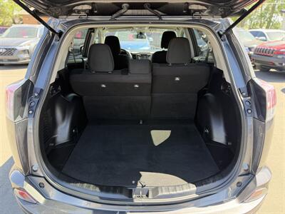 2017 Toyota RAV4 LE *ONE OWNER* - Photo 10 - Edmonton, AB T5S 1R1