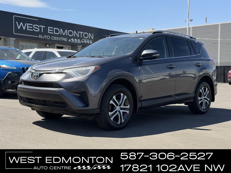 2017 Toyota RAV4 LE *ONE OWNER*  