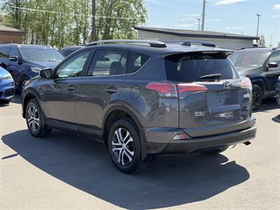 2017 Toyota RAV4 LE *ONE OWNER* - Photo 6 - Edmonton, AB T5S 1R1