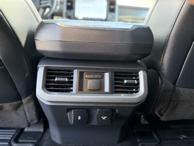 2022 Ford F-150 Lariat *ONE OWNER, NO ACCIDENTS* - Photo 12 - Edmonton, AB T5S 1R1