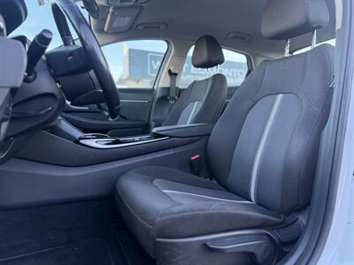 2021 Hyundai SONATA SE *NO ACCIDENTS* - Photo 10 - Edmonton, AB T5S 1R1