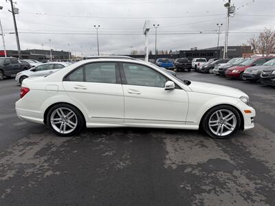 2012 Mercedes-Benz C 250 4MATIC   - Photo 4 - Edmonton, AB T5S 1R1