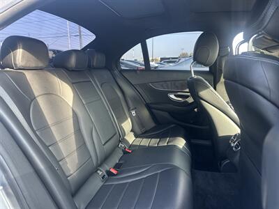 2015 Mercedes-Benz C 300 4MATIC   - Photo 9 - Edmonton, AB T5S 1R1