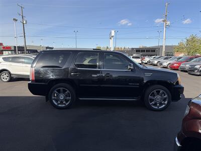 2014 Cadillac Escalade Luxury   - Photo 14 - Edmonton, AB T5S 1R1
