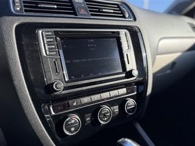2016 Volkswagen Jetta 1.8T Highline - Photo 14 - Edmonton, AB T5S 1R1