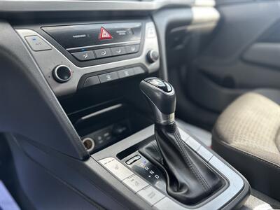 2018 Hyundai ELANTRA SEL   - Photo 15 - Edmonton, AB T5S 1R1