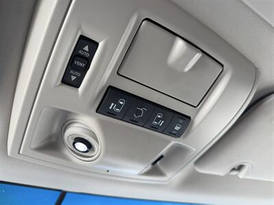 2016 Chrysler Town and Country Touring-L - Photo 13 - Edmonton, AB T5S 1R1