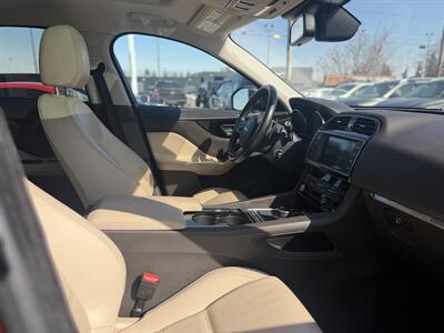 2017 Jaguar F-PACE 35t Prestige   - Photo 12 - Edmonton, AB T5S 1R1