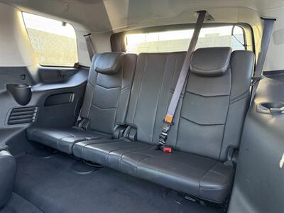 2015 Cadillac Escalade Premium *ONE OWNER, NO ACCIDENTS*   - Photo 13 - Edmonton, AB T5S 1R1