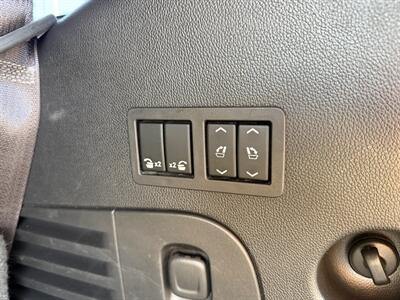 2015 Cadillac Escalade Premium *ONE OWNER, NO ACCIDENTS*   - Photo 20 - Edmonton, AB T5S 1R1