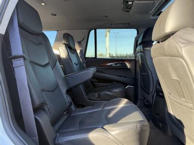 2015 Cadillac Escalade Premium *ONE OWNER, NO ACCIDENTS*   - Photo 14 - Edmonton, AB T5S 1R1