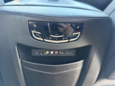2015 Cadillac Escalade Premium *ONE OWNER, NO ACCIDENTS*   - Photo 19 - Edmonton, AB T5S 1R1