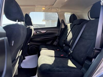 2015 Nissan Rogue SV *NO ACCIDENTS* - Photo 11 - Edmonton, AB T5S 1R1