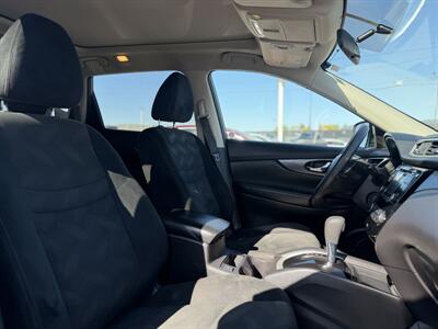 2015 Nissan Rogue SV *NO ACCIDENTS* - Photo 14 - Edmonton, AB T5S 1R1