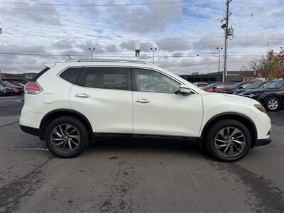 2016 Nissan Rogue SL - Photo 2 - Edmonton, AB T5S 1R1