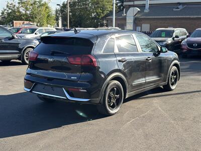 2019 Kia Niro FE   - Photo 5 - Edmonton, AB T5S 1R1