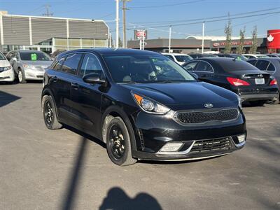 2019 Kia Niro FE   - Photo 3 - Edmonton, AB T5S 1R1