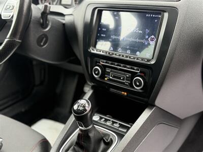 2012 Volkswagen Jetta GLI   - Photo 15 - Edmonton, AB T5S 1R1
