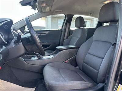 2021 Chevrolet Malibu RS   - Photo 3 - Edmonton, AB T5S 1R1