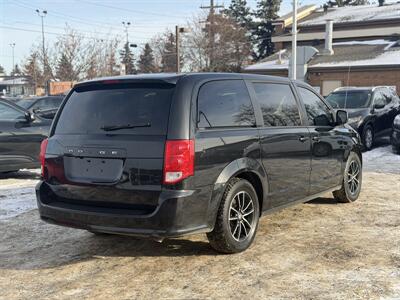 2017 Dodge Grand Caravan SE *NO ACCIDENTS, LOW KMS* - Photo 5 - Edmonton, AB T5S 1R1