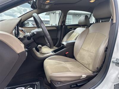 2011 Chevrolet Malibu LT   - Photo 11 - Edmonton, AB T5S 1R1