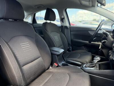 2021 Kia Forte LXS *ONE OWNER* - Photo 15 - Edmonton, AB T5S 1R1