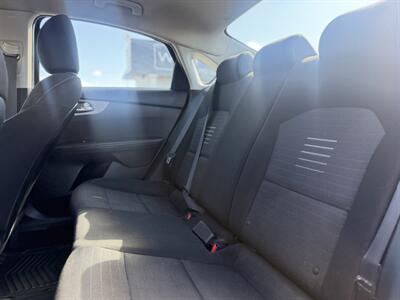 2021 Kia Forte LXS *ONE OWNER*   - Photo 14 - Edmonton, AB T5S 1R1