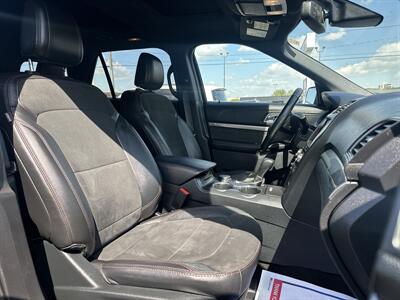 2018 Ford Explorer XLT   - Photo 10 - Edmonton, AB T5S 1R1