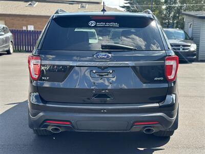 2018 Ford Explorer XLT   - Photo 6 - Edmonton, AB T5S 1R1