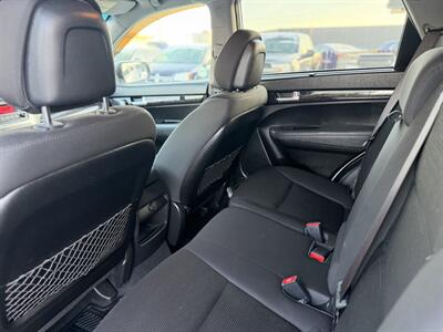 2014 Kia Sorento LX   - Photo 10 - Edmonton, AB T5S 1R1