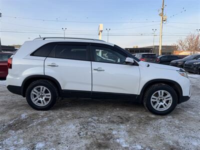 2014 Kia Sorento LX   - Photo 4 - Edmonton, AB T5S 1R1
