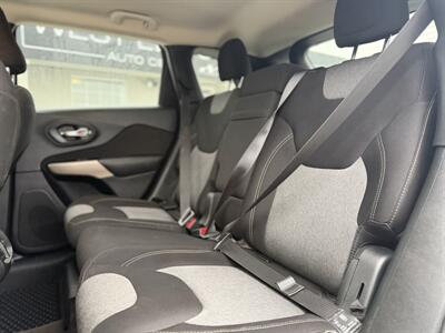 2018 Jeep Cherokee Sport Altitude - Photo 9 - Edmonton, AB T5S 1R1