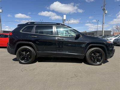 2018 Jeep Cherokee Sport Altitude *ONE OWNER* - Photo 4 - Edmonton, AB T5S 1R1