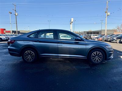 2019 Volkswagen Jetta SEL - Photo 4 - Edmonton, AB T5S 1R1