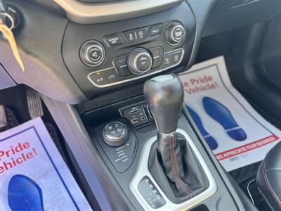 2015 Jeep Cherokee Trailhawk   - Photo 16 - Edmonton, AB T5L 1A4