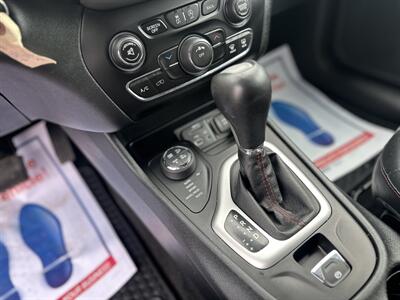 2015 Jeep Cherokee Trailhawk   - Photo 11 - Edmonton, AB T5S 1R1
